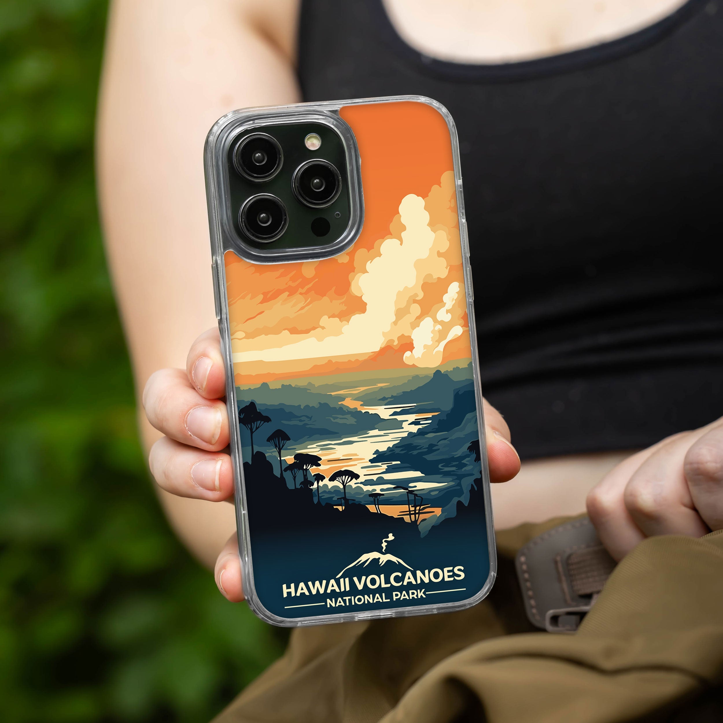 National Parks Hawaii Volcanoes HD Apple iPhone 14 Series Mag-Safe Phone Case