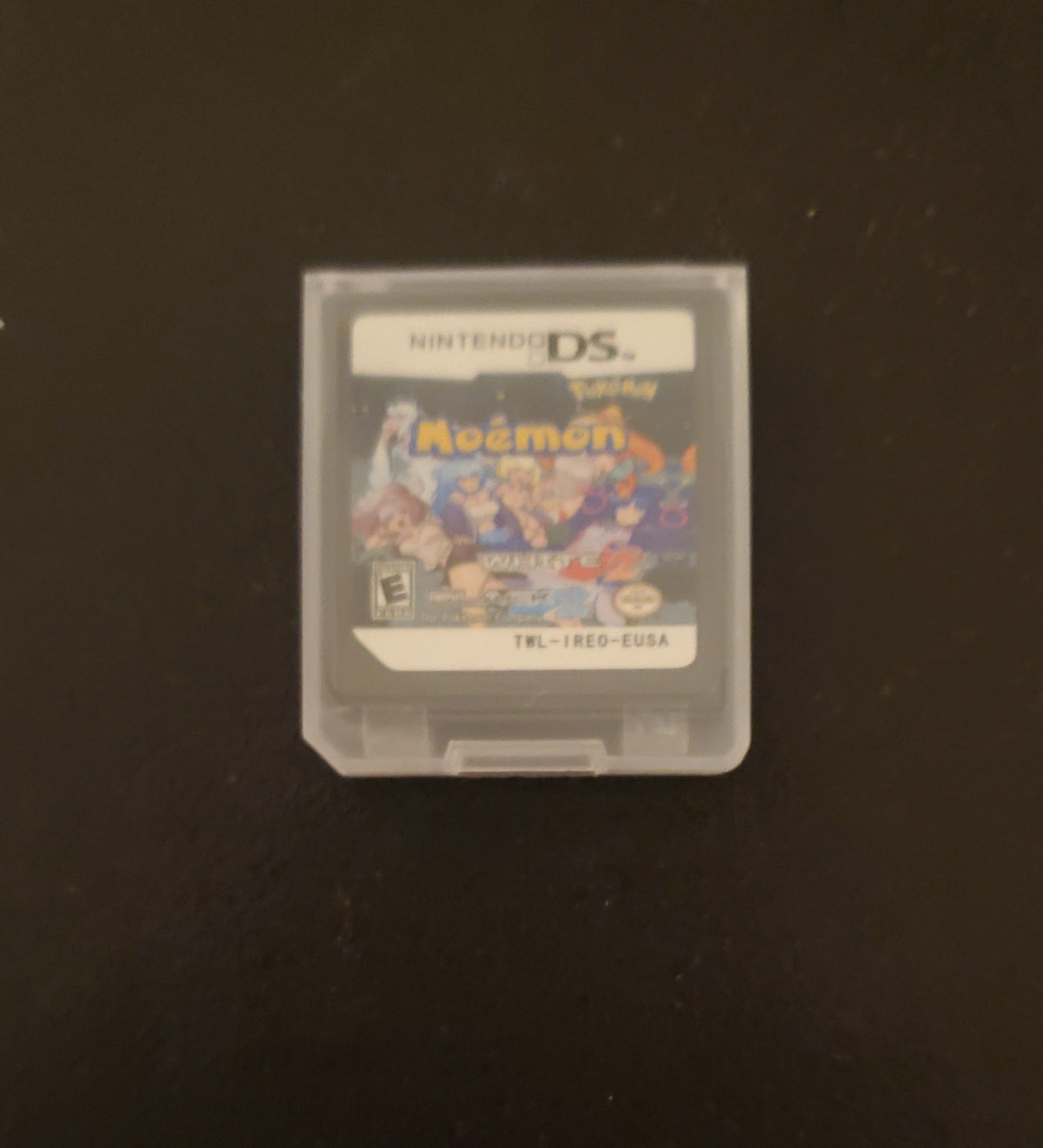 Pokemon Moemon Black and White 2 NDS Video Game Nintendo DS with Box