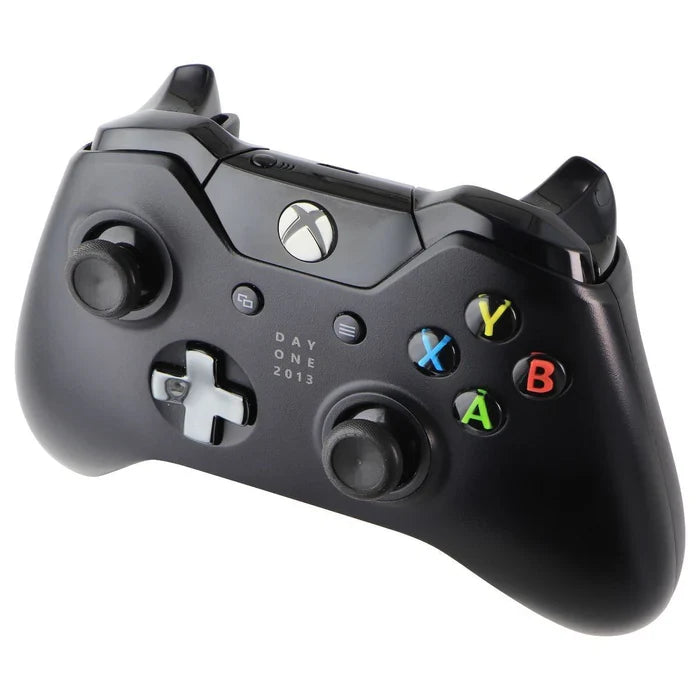 Xbox One Controller [OEM][Black Day One 2013] – Xbox One Accessory (XONE)