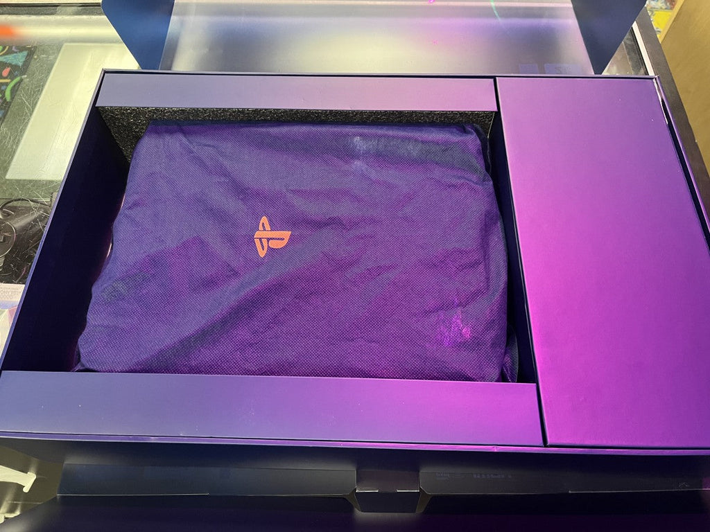 PS4 2TB [500 Million Limited Edition][In Box] – Good Condition