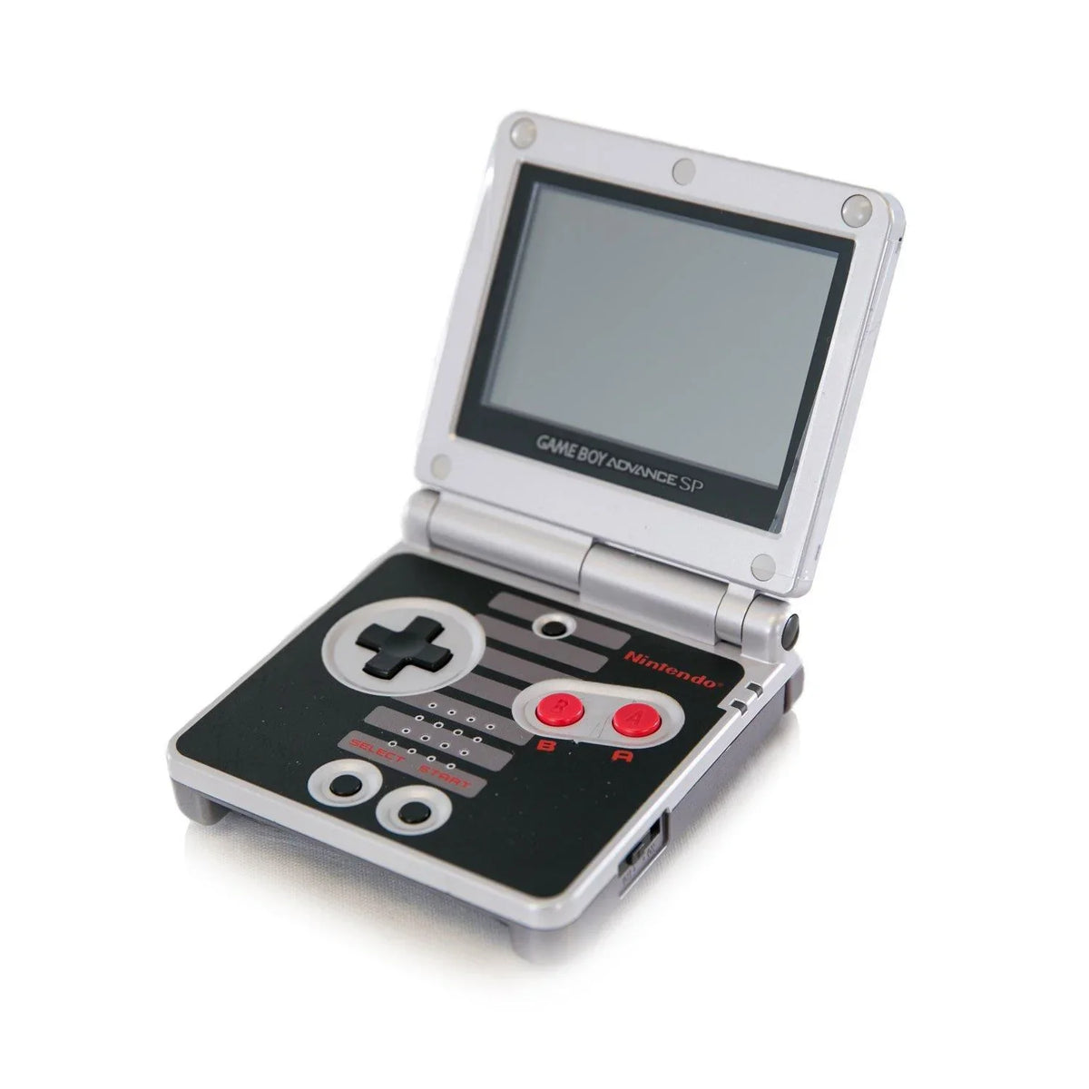 Game Boy Advance SP (GBA SP) [AGS-101] [NES Edition]– Scratch and Scuff