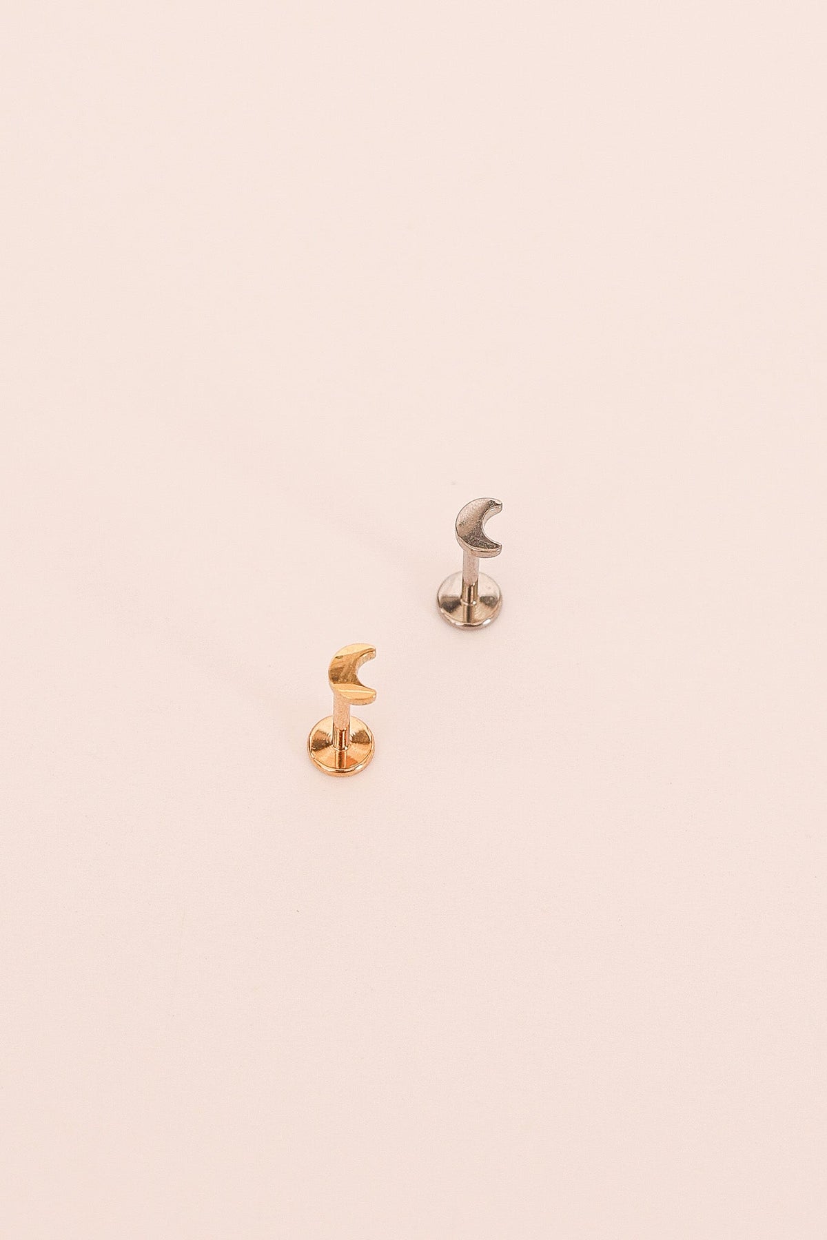 Moon Flat Back Stud