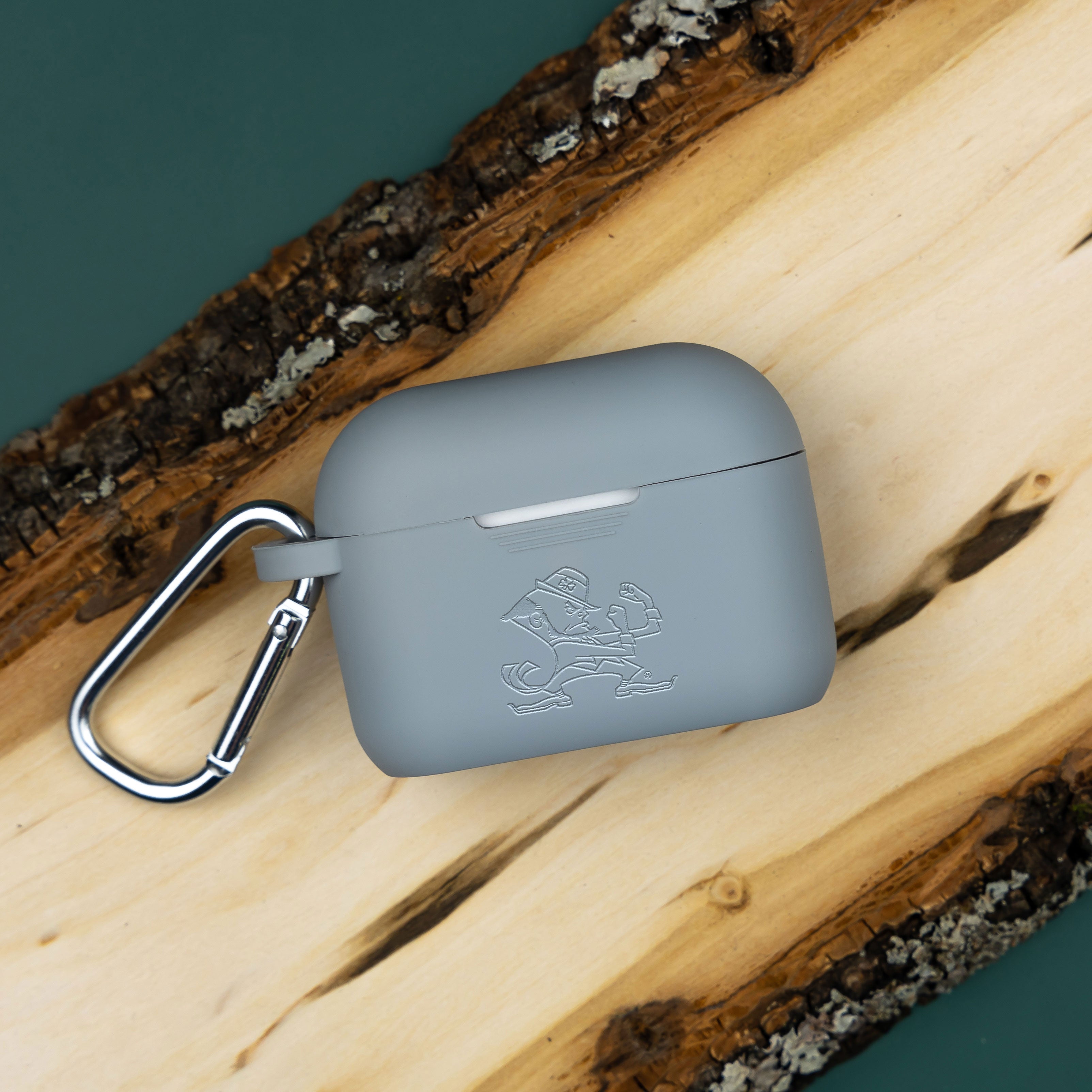 Notre Dame Fighting Irish Engraved AirPods Pro 1 & 2 Case Cover