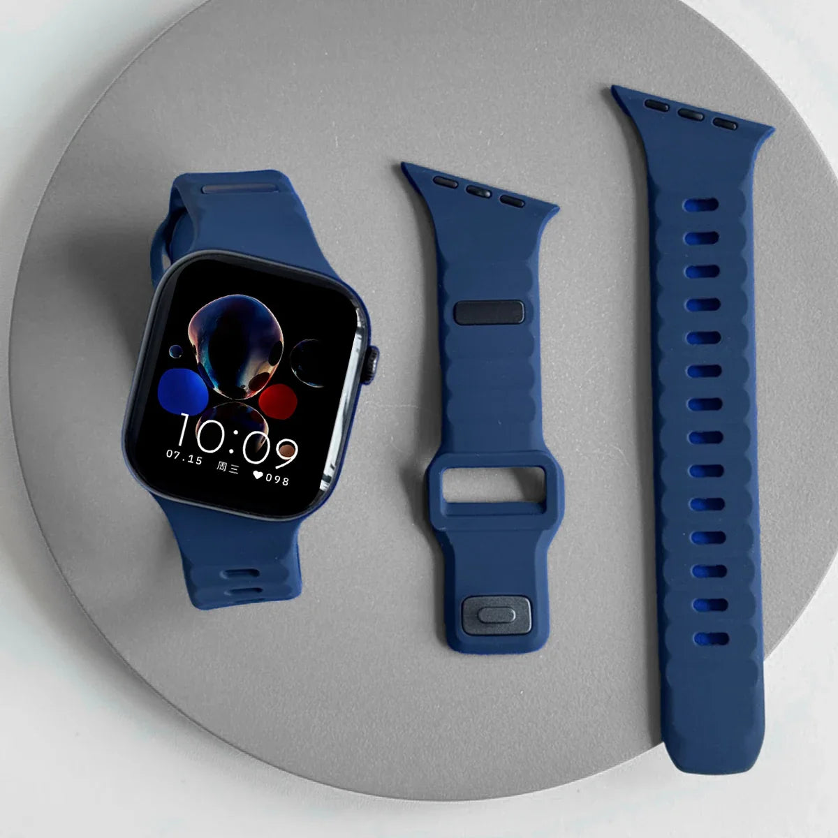 Silicone Sport Band for Apple Watch Ultra 3/2 49mm 42 44 38 40 41mm Two Tone Adjustable Strap for Iwatch S11 10 9 8 7 6 SE3 Belt