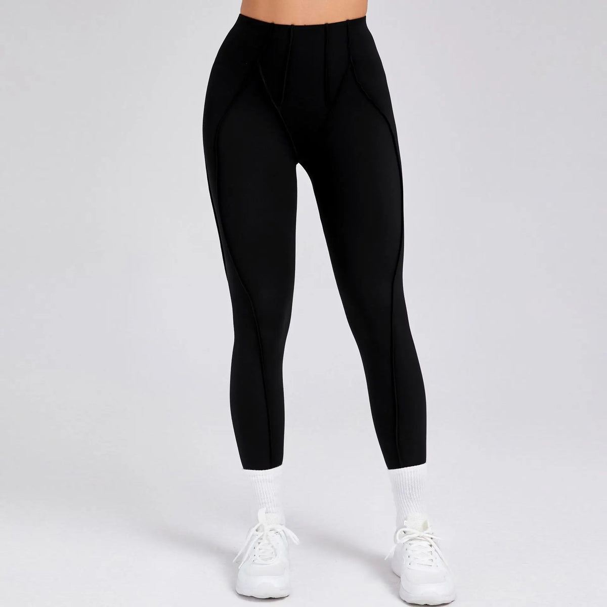2-Piece Yoga Set – Open Back Sports Bra & High Waist Shorts
