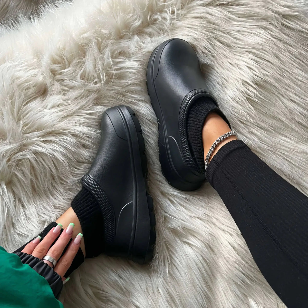 Stylish Anti-Slip Slip-On Shoe