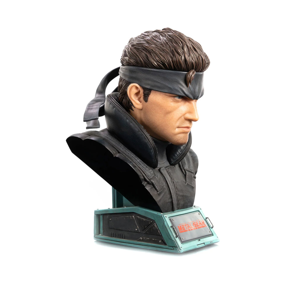 Solid Snake Grand Scale Bust 12" Premium Resin Statue – Figure