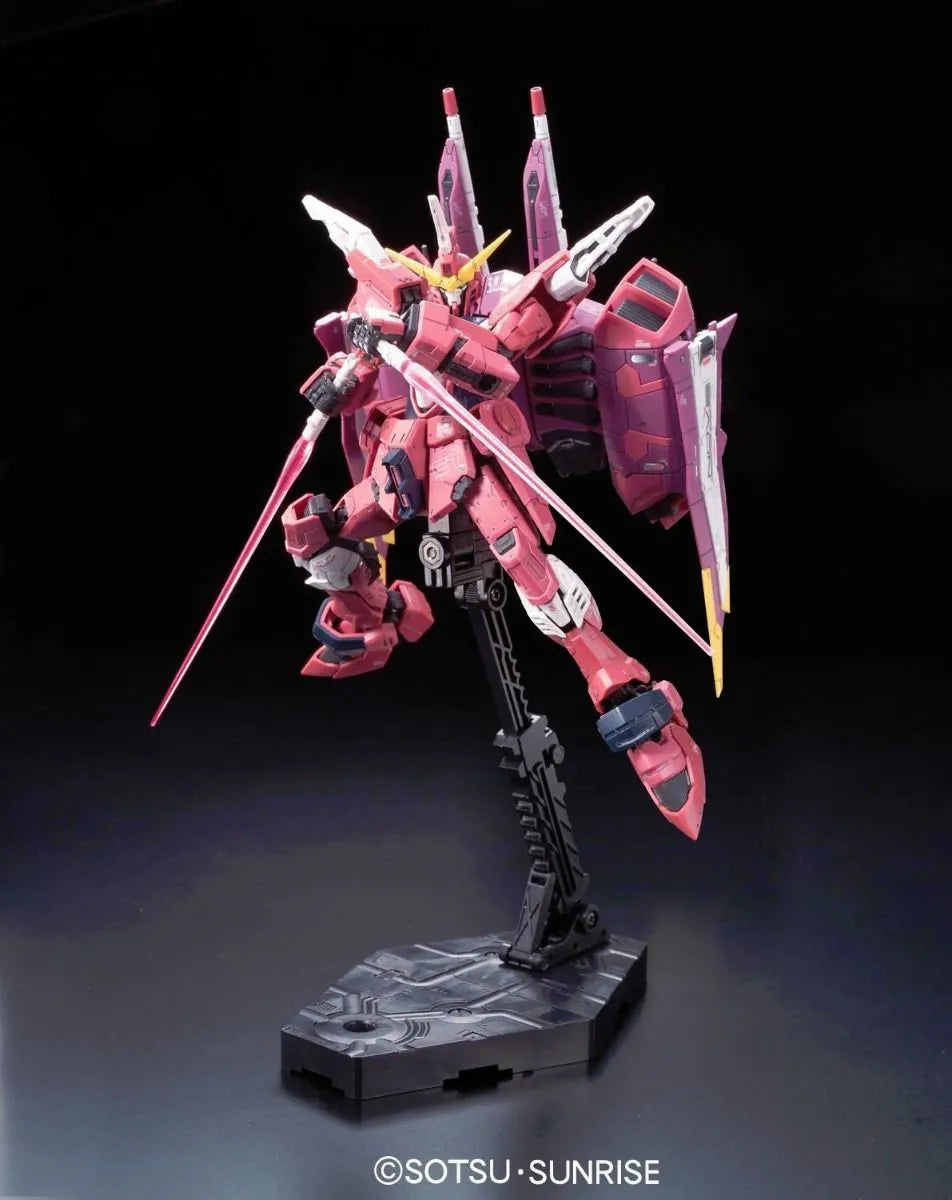 #9 ZGMF-X09A Justice Gundam "Gundam SEED", Bandai RG (Gundam Model Kit)