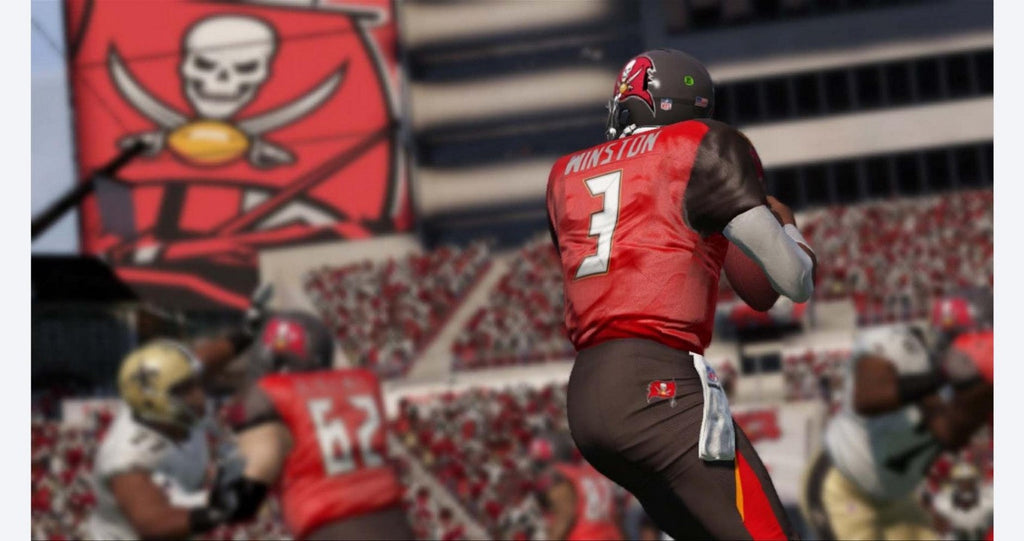 Madden NFL 16 [Deluxe Edition] – Xbox One (XONE)