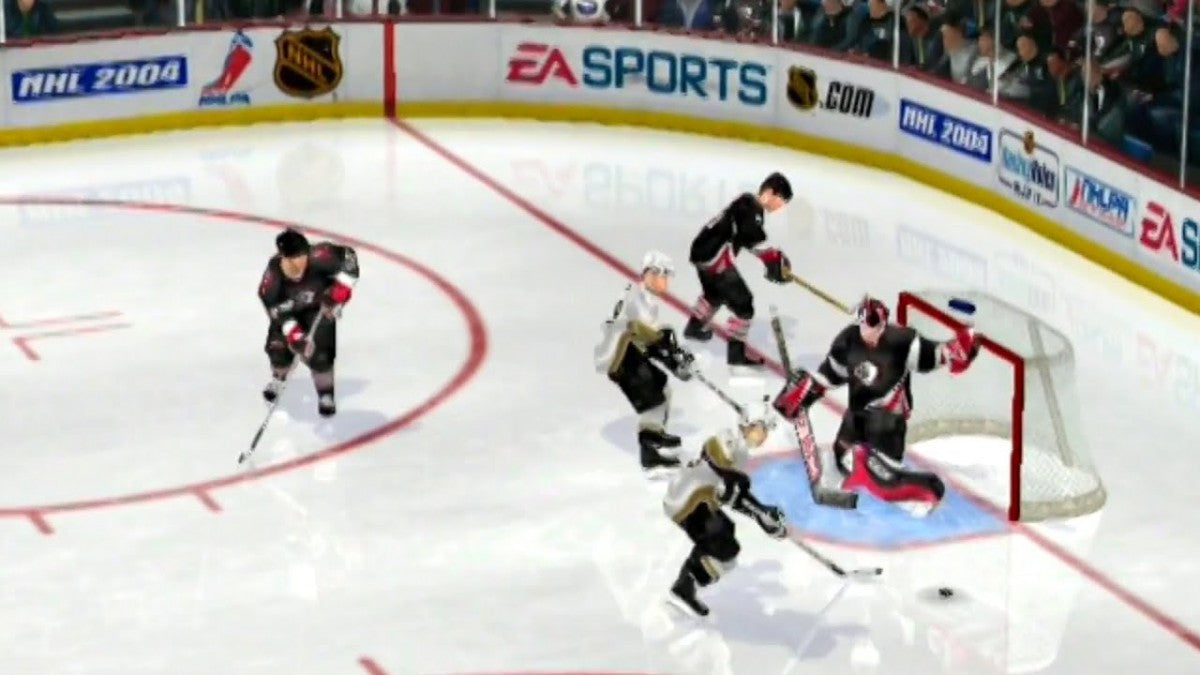 NHL 2004 – PlayStation 2 (PS2)