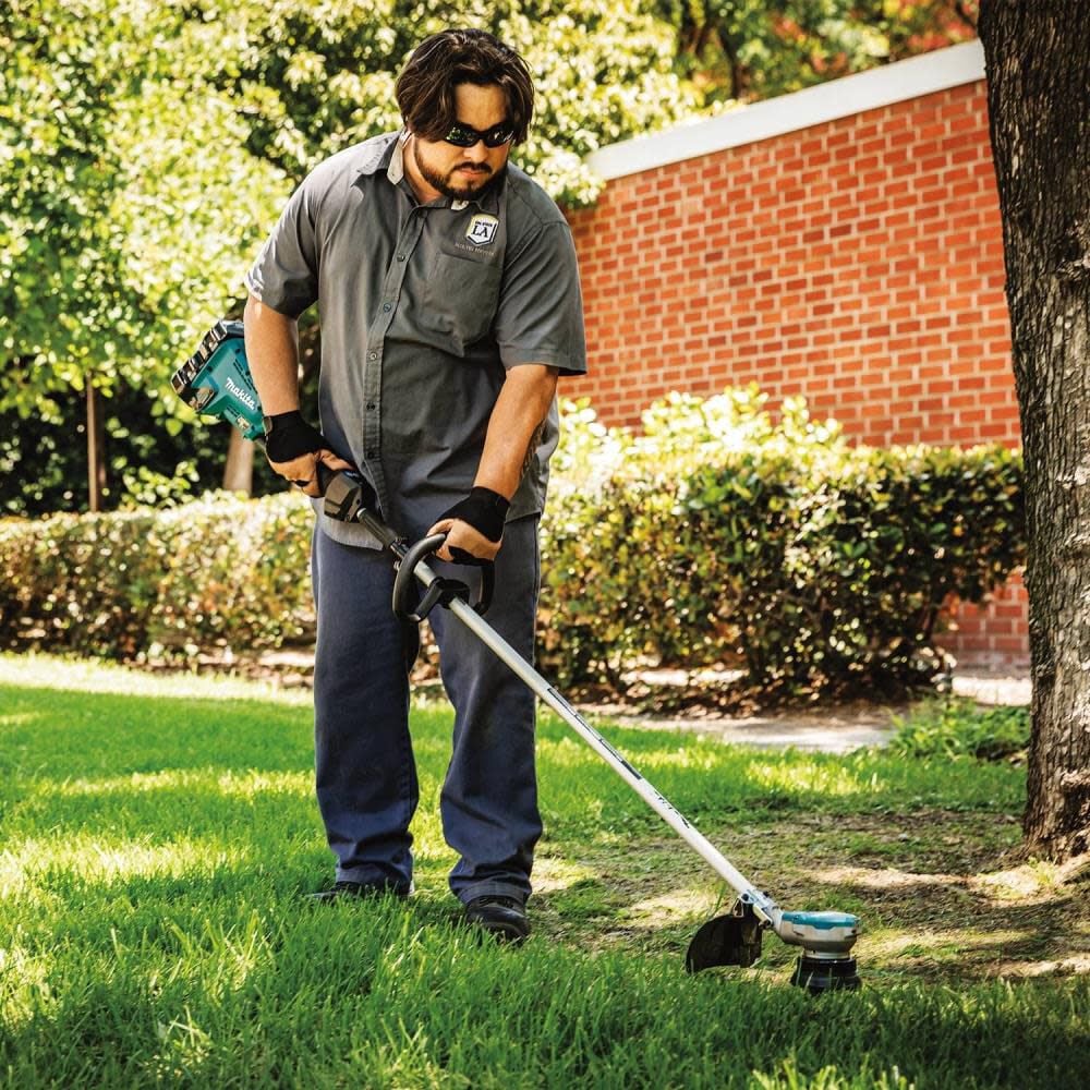 Makita XRU15PT 36V (18V X2) LXT® Brushless String Trimmer Kit, dual port charger (5.0Ah)