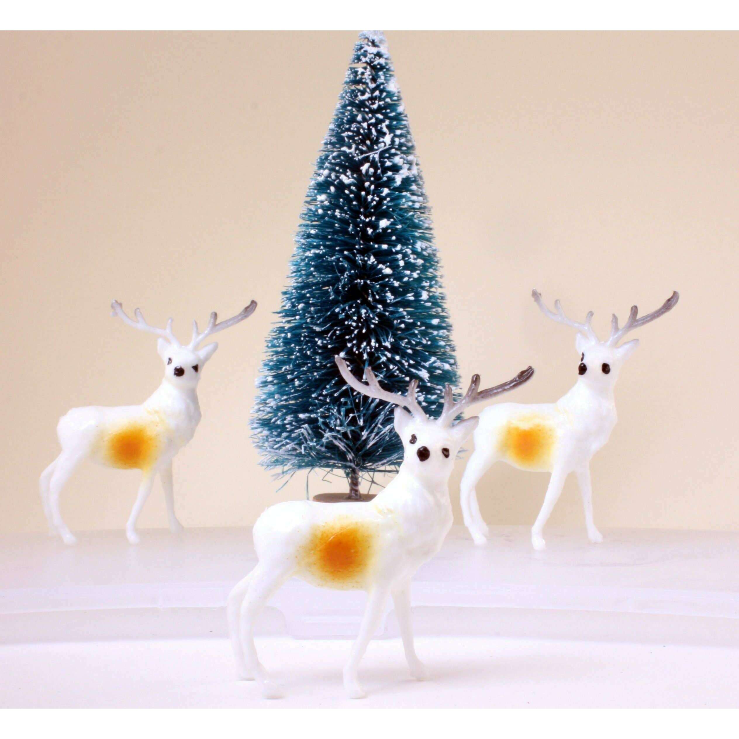 New Old Stock 1.5" Reindeer Decorative Figurine, 1960s